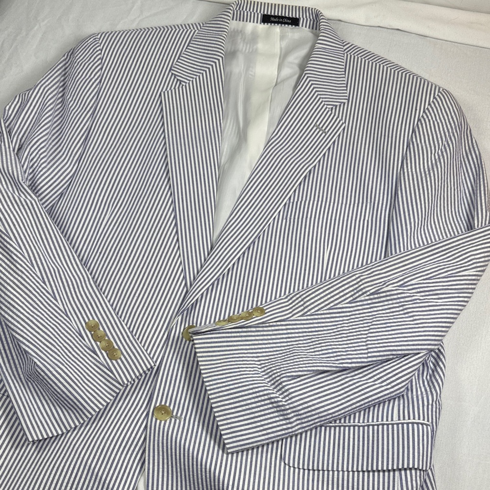 Chaps Ralph Lauren Seersucker Blazer Mens 48R Navy and White Summer Sport Coat